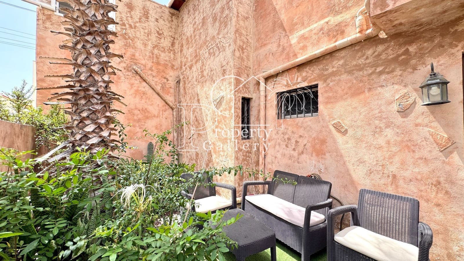 2 soverom Kjedet enebolig til salgs i Palm-Mar med garasje - € 600 000 (Ref: 9300422)