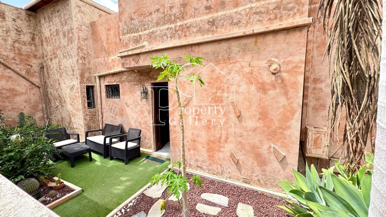 2 soverom Kjedet enebolig til salgs i Palm-Mar med garasje - € 600 000 (Ref: 9300422)