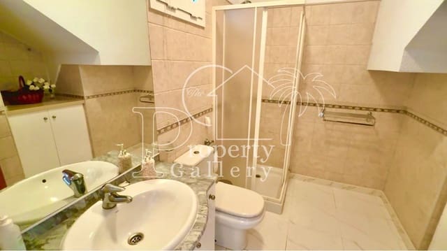 2 soverom Penthouse til salgs i Torviscas, Adeje med svømmebasseng garasje - € 588 000 (Ref: 9353112)