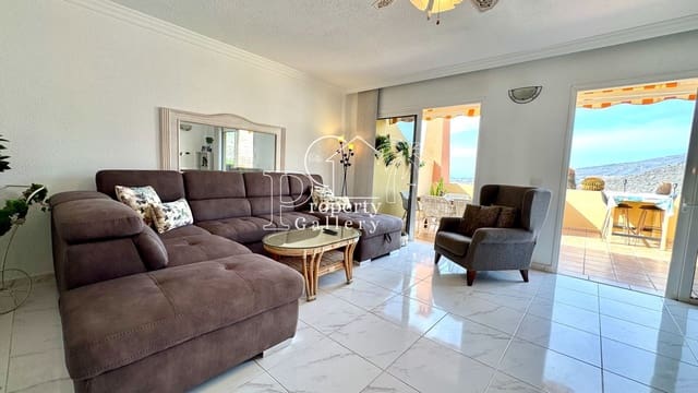 2 soverom Penthouse til salgs i Torviscas, Adeje med svømmebasseng garasje - € 588 000 (Ref: 9353112)