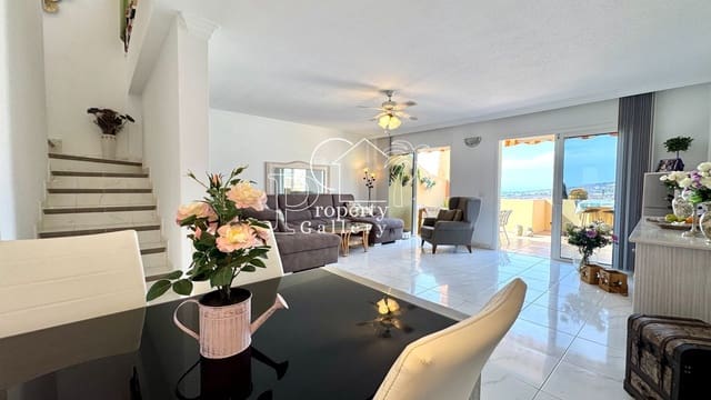 2 soverom Penthouse til salgs i Torviscas, Adeje med svømmebasseng garasje - € 588 000 (Ref: 9353112)