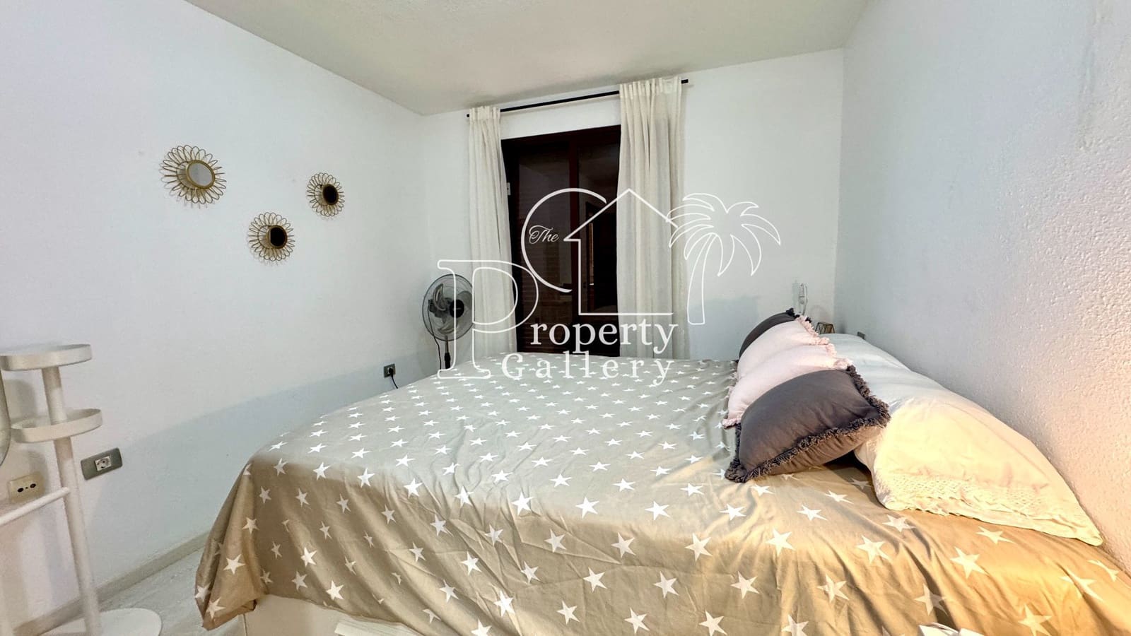 3 bedroom Townhouse for sale in Costa Adeje with garage - € 499,000 (Ref: 9358836)