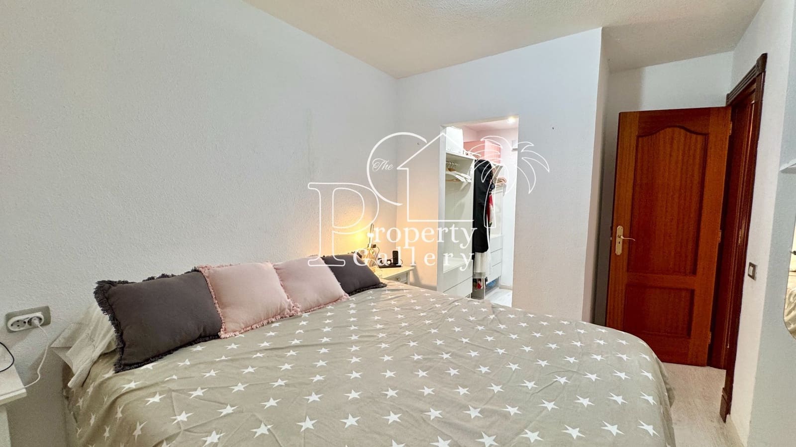 3 bedroom Townhouse for sale in Costa Adeje with garage - € 499,000 (Ref: 9358836)