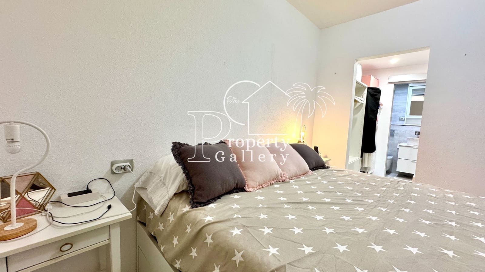 3 bedroom Townhouse for sale in Costa Adeje with garage - € 499,000 (Ref: 9358836)