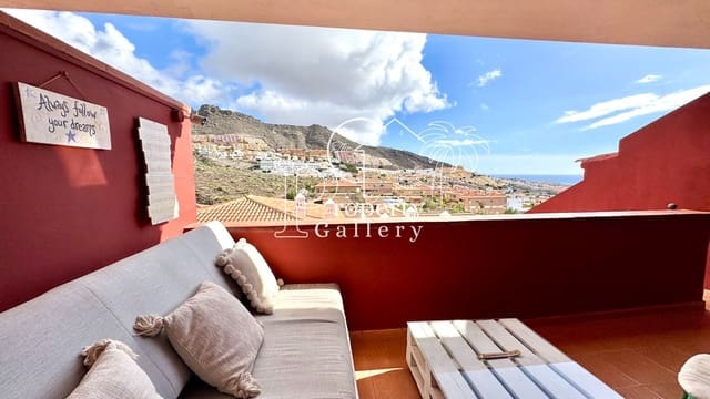 3 bedroom Townhouse for sale in Playa de Fañabé Alto, Adeje with garage - € 499,000 (Ref: 9358836)