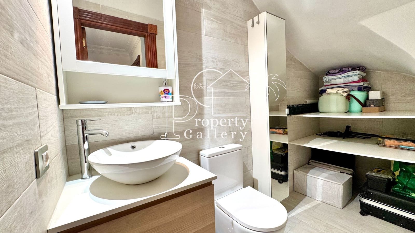 3 bedroom Townhouse for sale in Costa Adeje with garage - € 499,000 (Ref: 9358836)