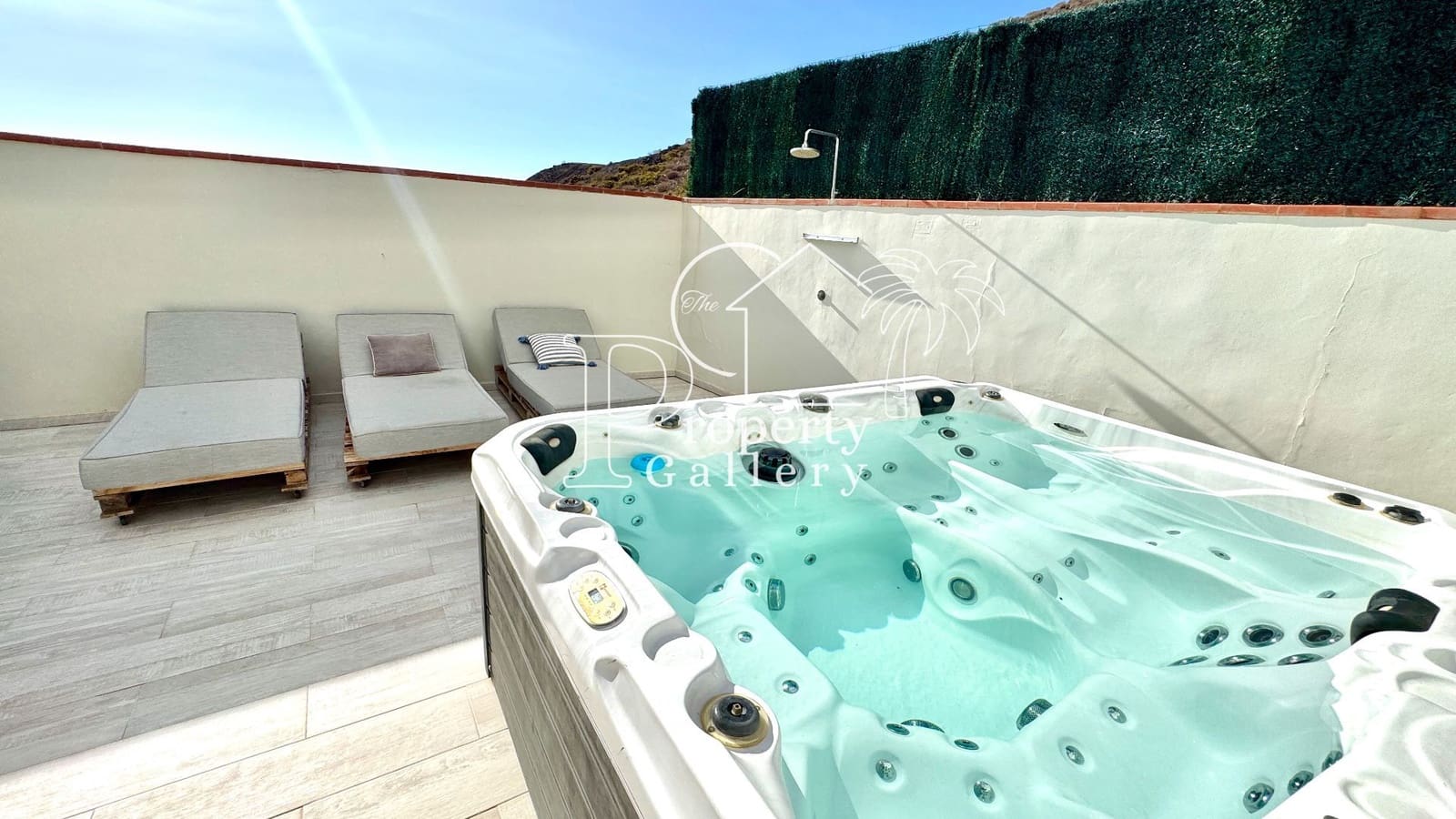 3 bedroom Townhouse for sale in Costa Adeje with garage - € 499,000 (Ref: 9358836)