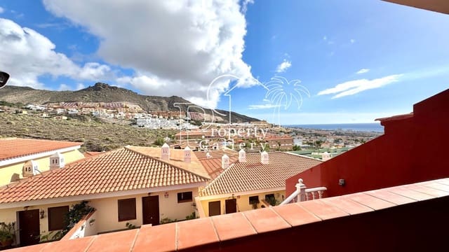 3 soveværelse Byhus til salg i Playa de Fañabé Alto, Adeje med garage - € 499.000 (Ref: 9358836)