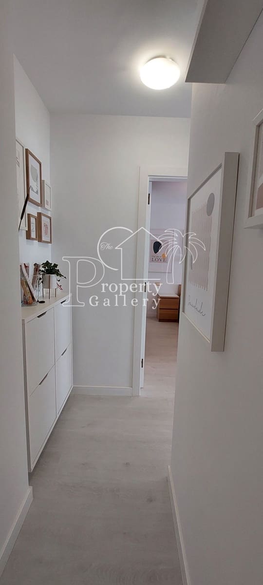 2 soveværelse Lejlighed til salg i Adeje med garage - € 265.000 (Ref: 9390082)