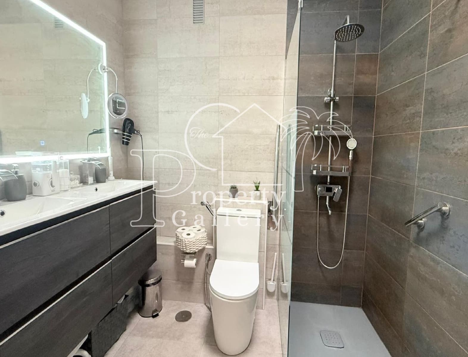 3 chambre Maison de Ville à vendre à Adeje avec garage - 475 000 € (Ref: 9390083)