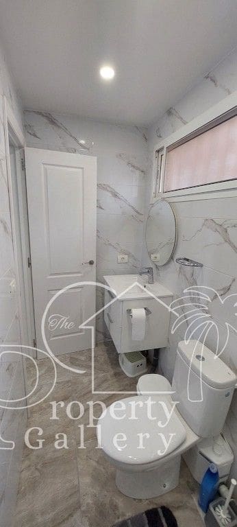 2 sypialnia Apartament na sprzedaż w Torviscas z basenem garażem - 335 000 € (Ref: 9390084)