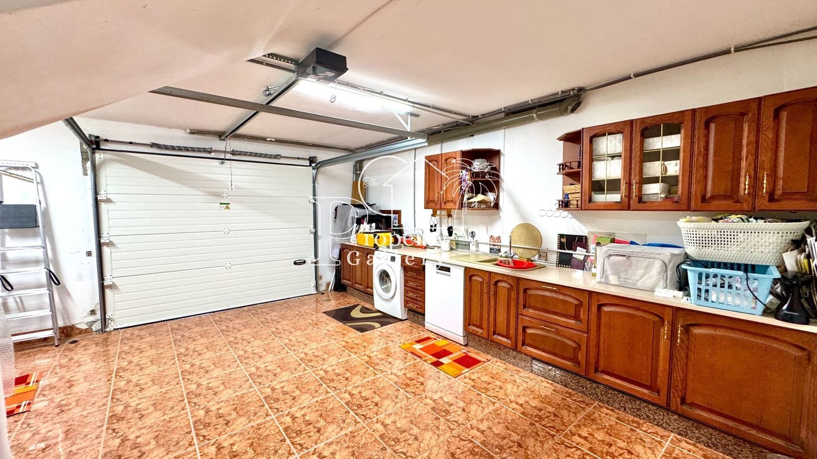 5 sypialnia Dom na sprzedaż w Adeje z basenem garażem - 395 000 € (Ref: 9450105)