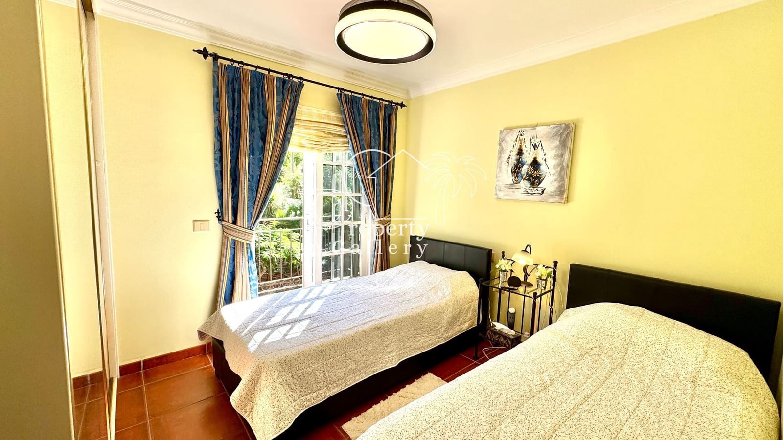 5 sypialnia Dom na sprzedaż w Adeje z basenem garażem - 395 000 € (Ref: 9450105)