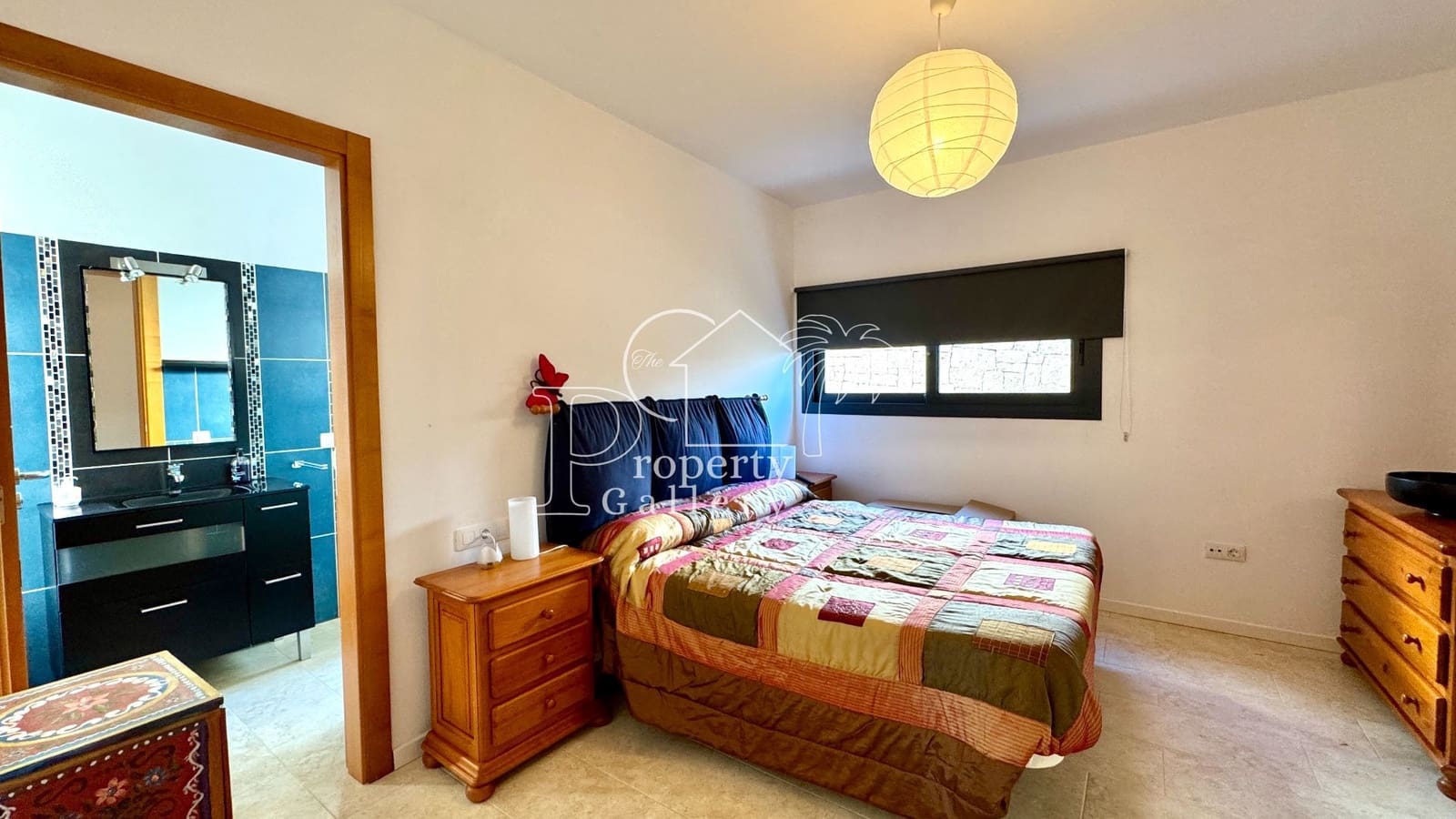 6 bedroom Villa for sale in Granadilla de Abona with pool garage - € 795,000 (Ref: 9533139)