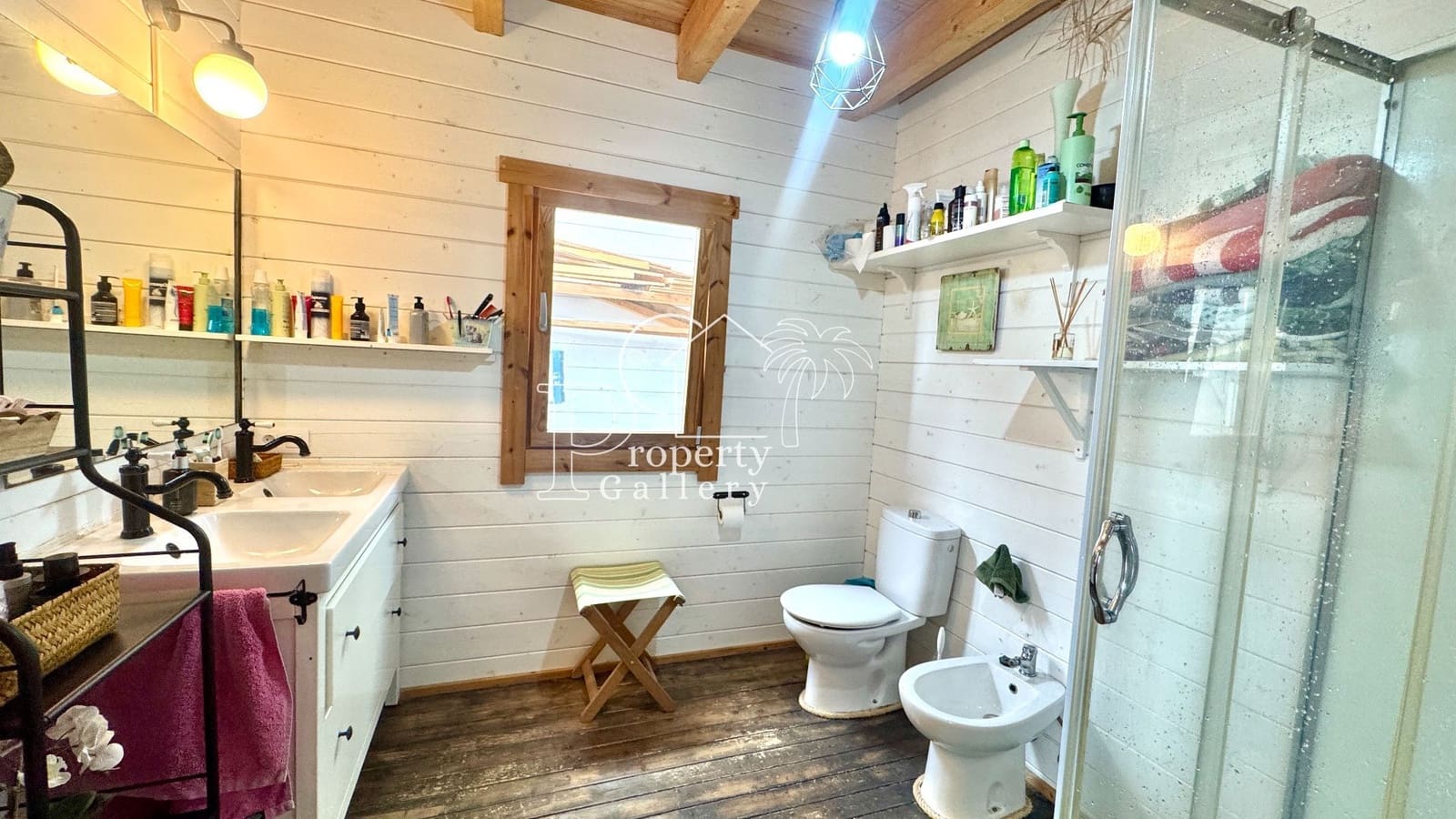 Chalet de 6 habitaciones en San Isidro de Abona en venta con piscina garaje - 965.000 € (Ref: 9600886)