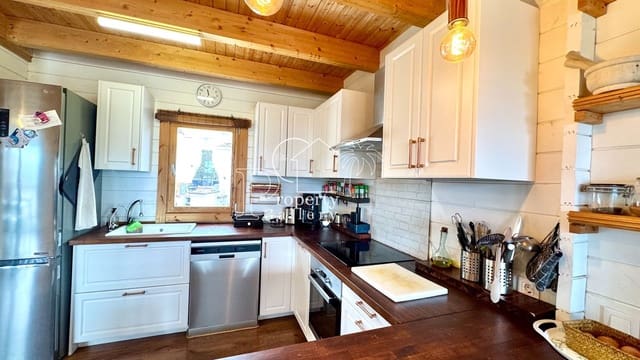 Chalet de 6 habitaciones en San Isidro de Abona, Granadilla de Abona en venta con piscina garaje - 965.000 € (Ref: 9600886)