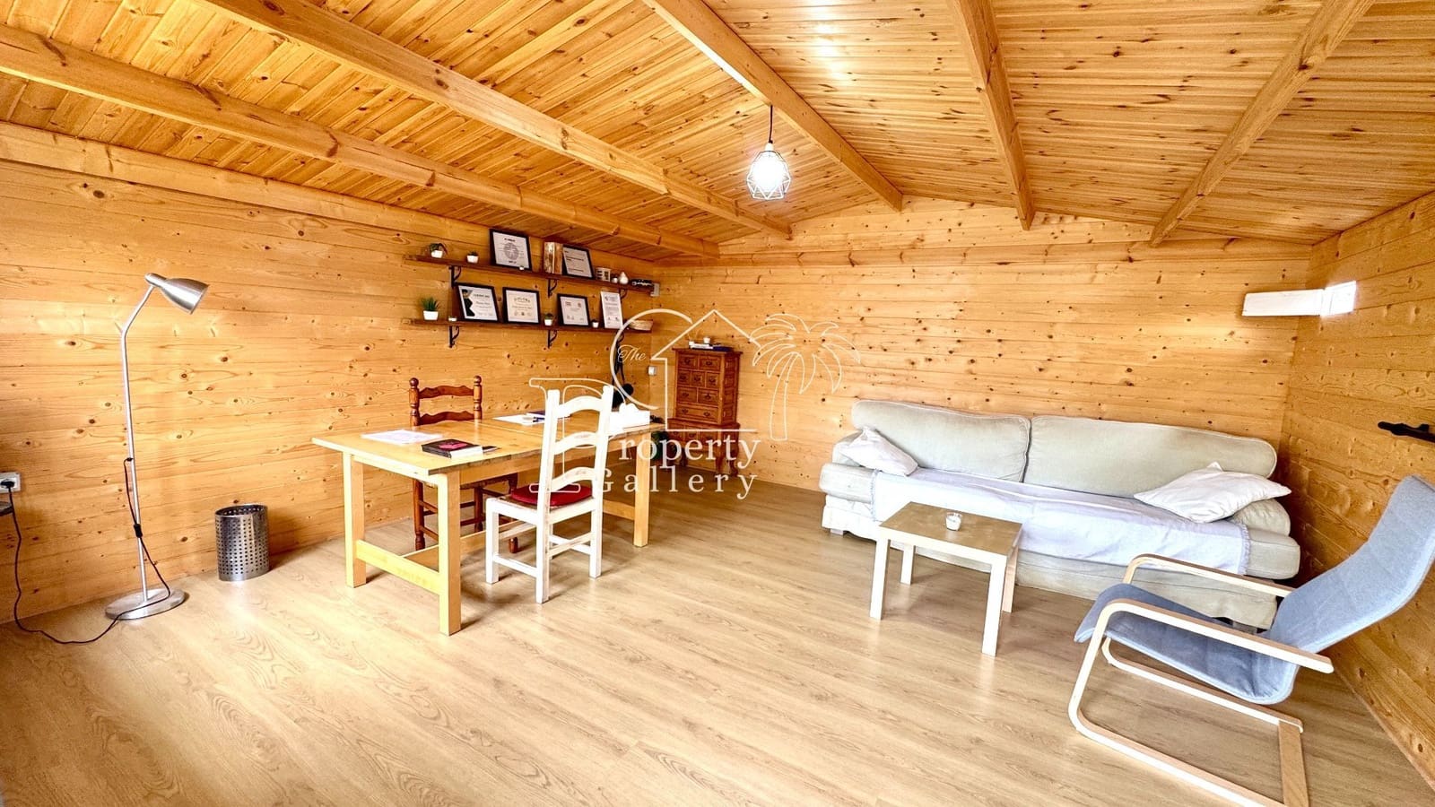 Chalet de 6 habitaciones en San Isidro de Abona en venta con piscina garaje - 965.000 € (Ref: 9600886)