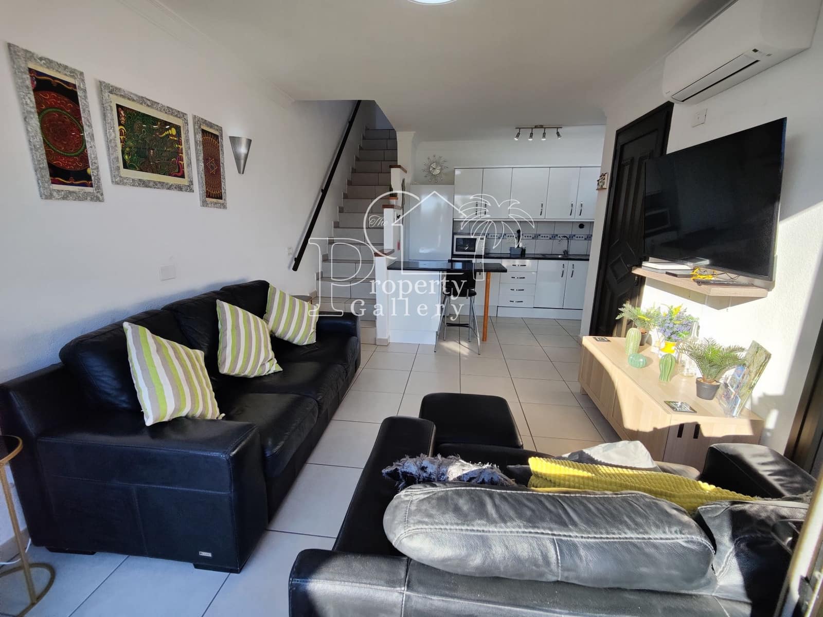 2 bedroom Townhouse for sale in Amarilla Golf with pool - € 320,000 (Ref: 9618879)