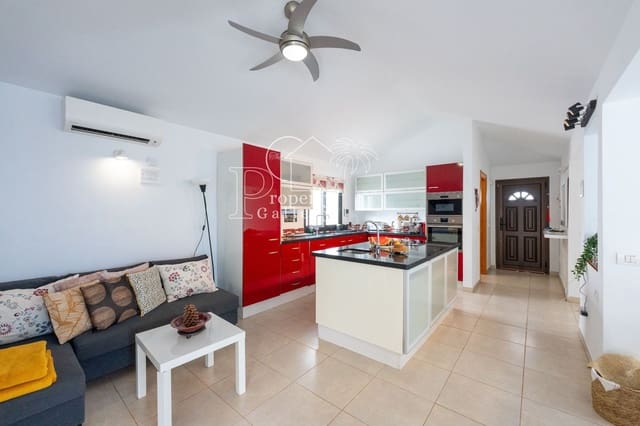 4 soveværelse Villa til salg i Amarilla Golf, San Miguel de Abona med swimmingpool garage - € 1.100.000 (Ref: 9747555)