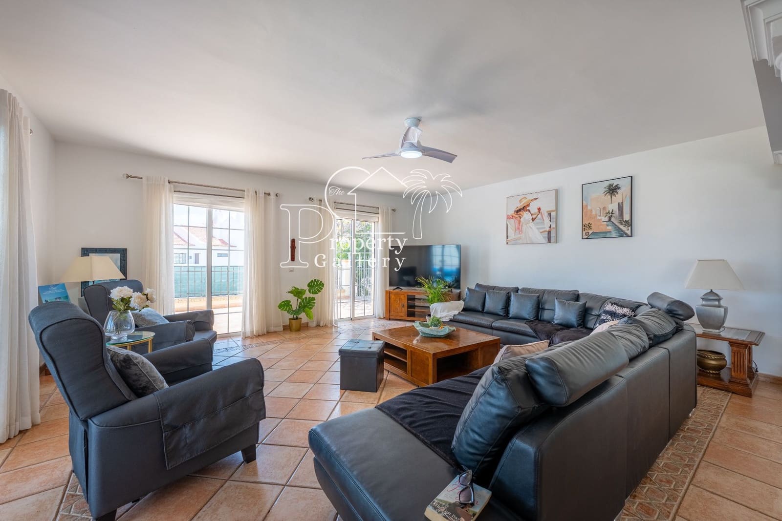 8 bedroom Villa for sale in Golf del Sur with pool garage - € 1,800,000 (Ref: 9747556)