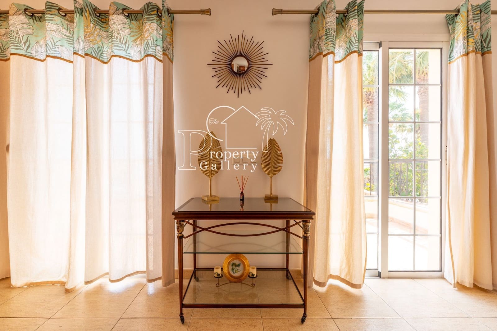 8 bedroom Villa for sale in Golf del Sur with pool garage - € 1,800,000 (Ref: 9747556)