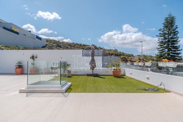 5 slaapkamer Villa te koop in Torviscas, Adeje met zwembad garage - € 2.100.000 (Ref: 9807563)