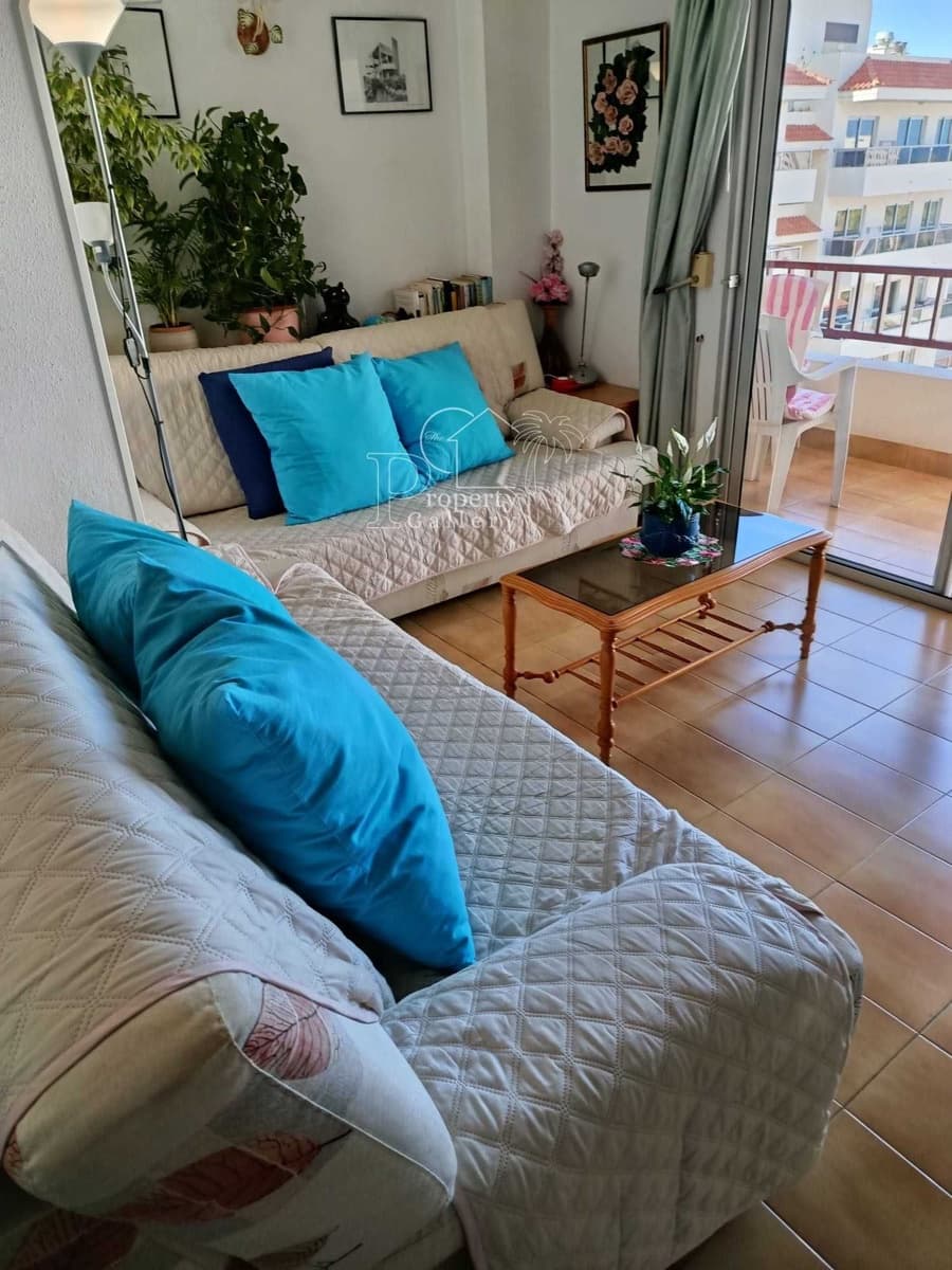 Apartamento de 2 habitaciones en Playa de las Americas en venta con garaje - 490.000 € (Ref: 9812956)
