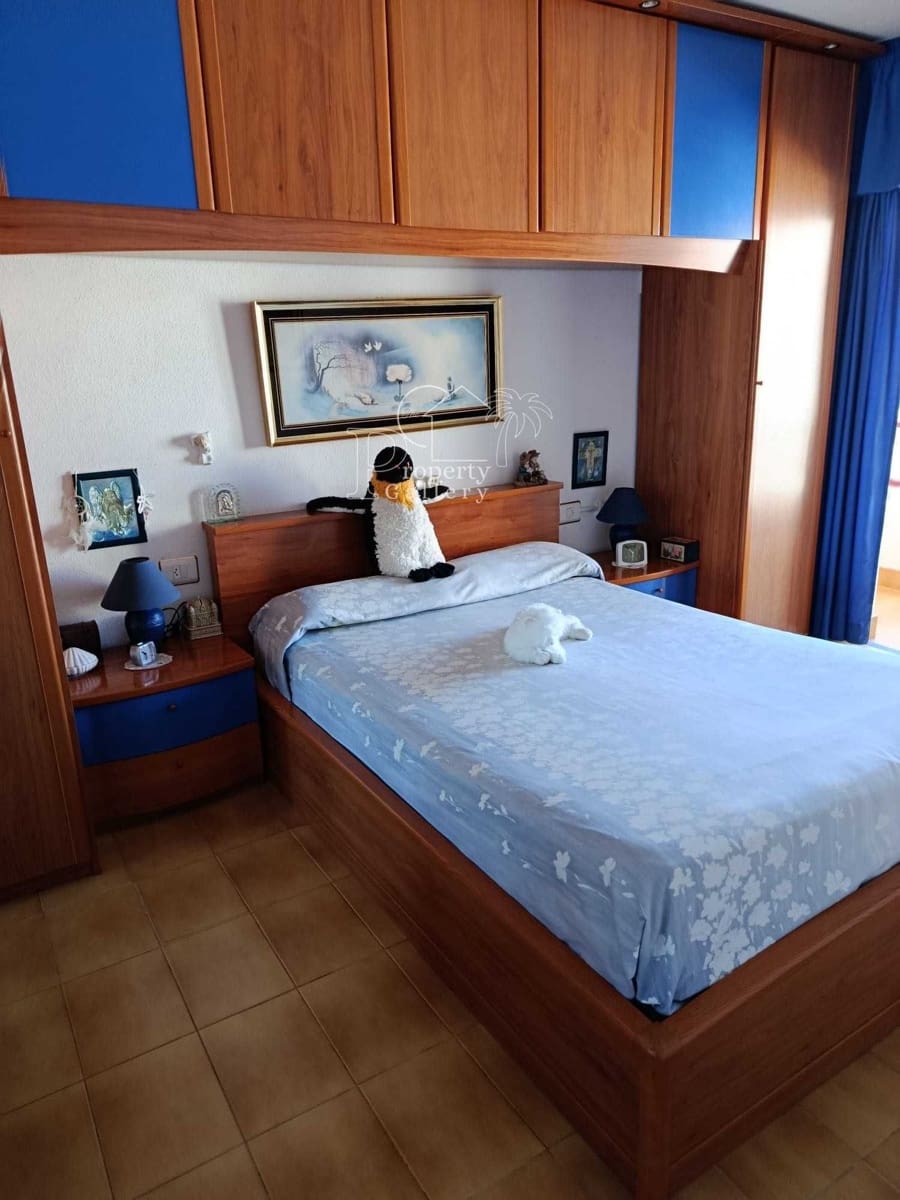 Apartamento de 2 habitaciones en Playa de las Americas en venta con garaje - 490.000 € (Ref: 9812956)