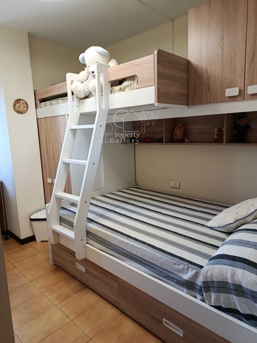 Apartamento de 2 habitaciones en Playa de las Americas en venta con garaje - 490.000 € (Ref: 9812956)