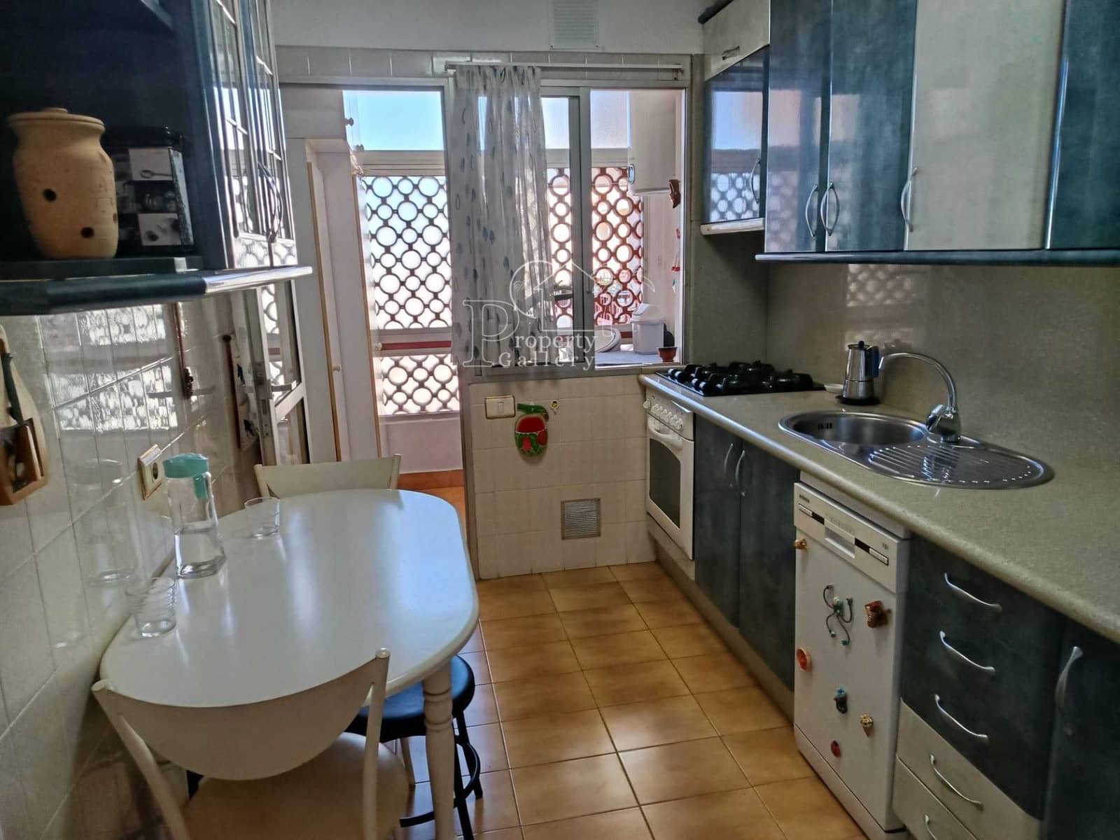 Apartamento de 2 habitaciones en Playa de las Americas en venta con garaje - 490.000 € (Ref: 9812956)