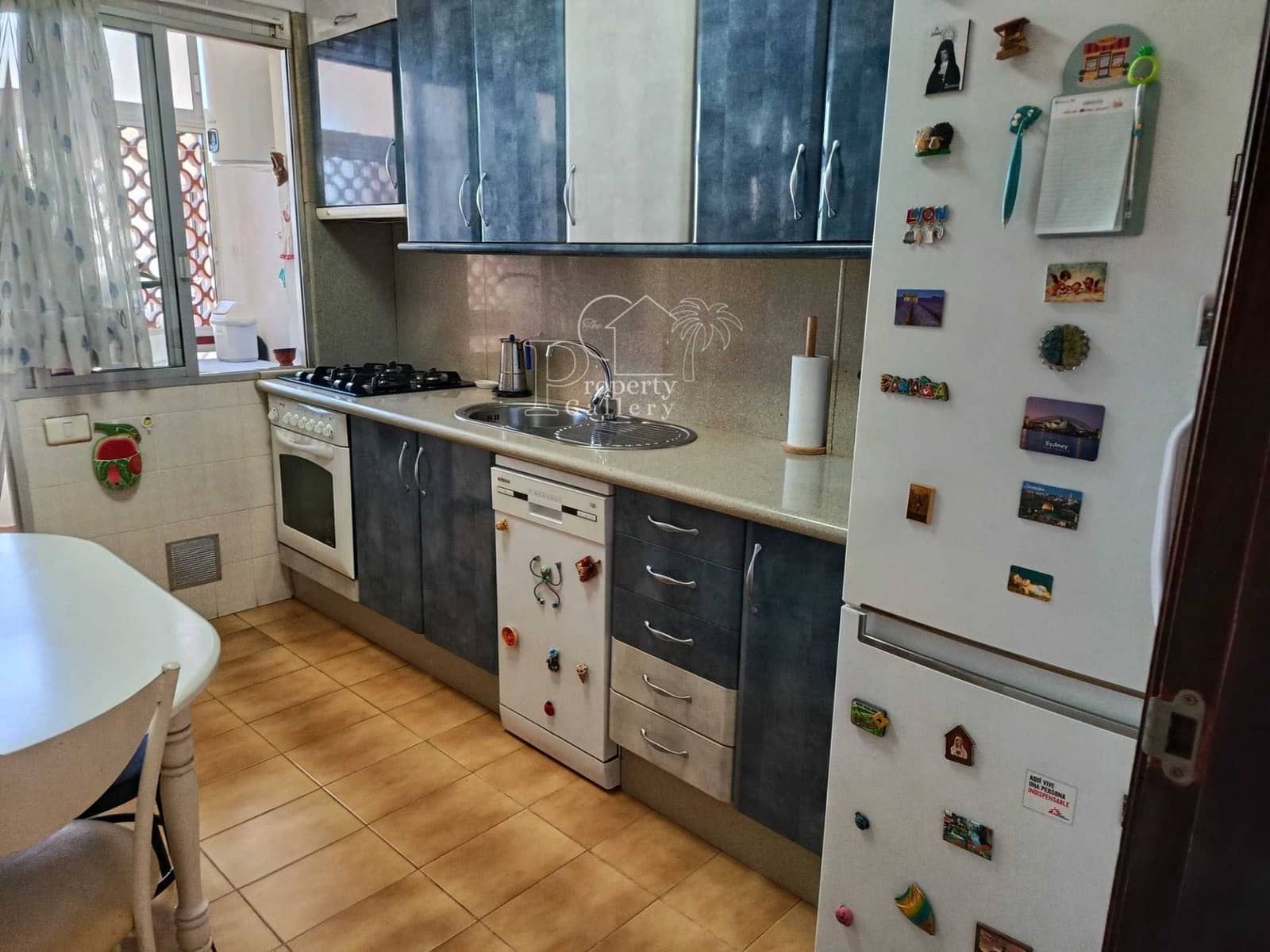 Apartamento de 2 habitaciones en Playa de las Americas en venta con garaje - 490.000 € (Ref: 9812956)