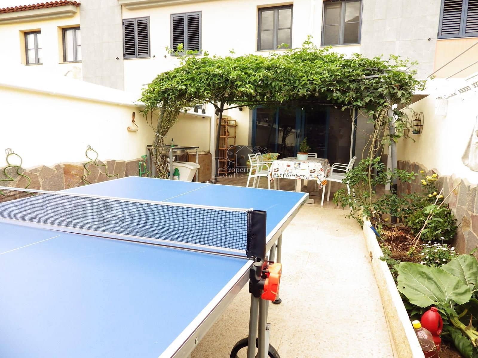 3 chambre Maison de Ville à vendre à Costa Adeje avec garage - 559 000 € (Ref: 9854810)