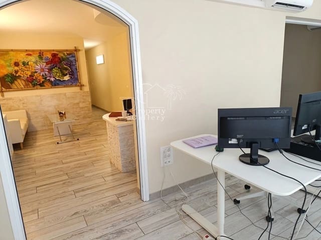 1 soverom Leilighet til salgs i Los Cristianos, Arona med svømmebasseng - € 290 000 (Ref: 9854811)