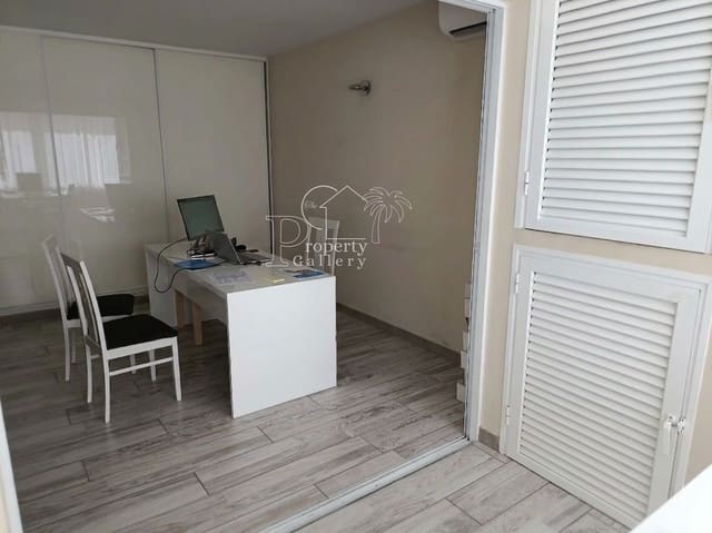 1 soverom Leilighet til salgs i Los Cristianos, Arona med svømmebasseng - € 290 000 (Ref: 9854811)