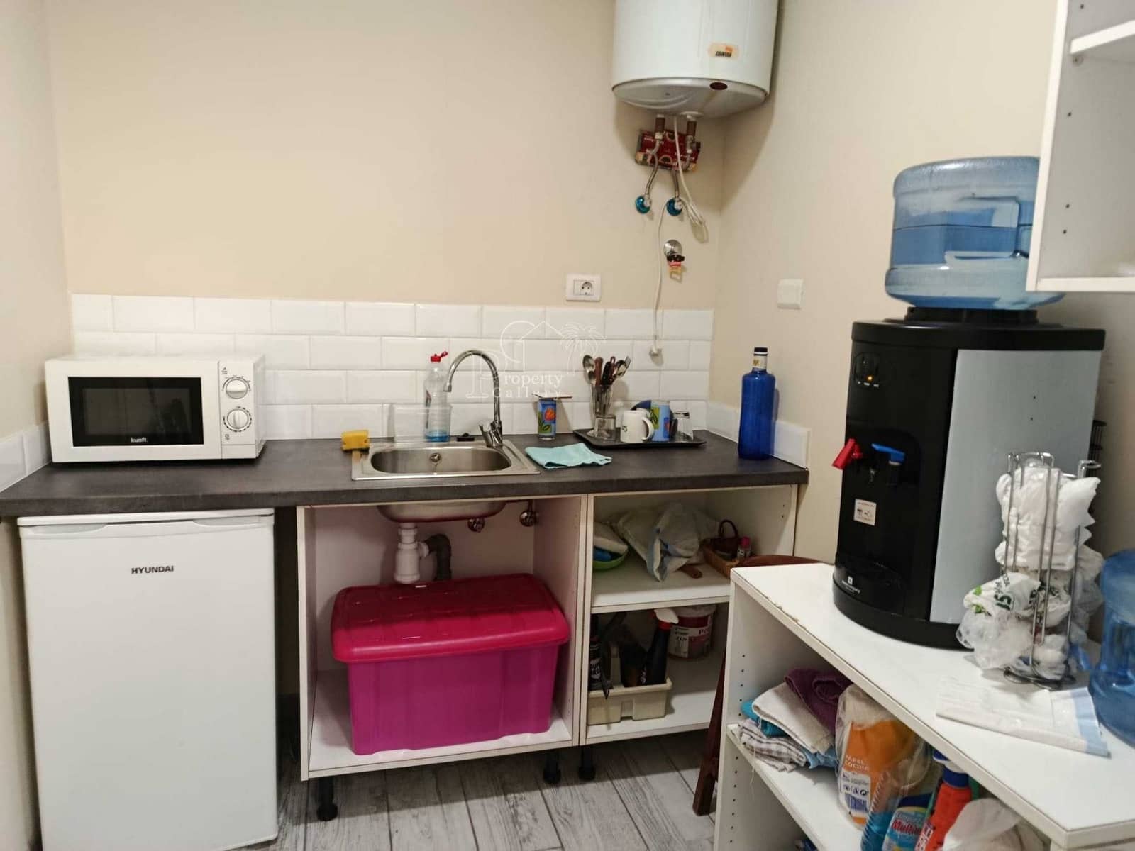 1 soverom Leilighet til salgs i Los Cristianos med svømmebasseng - € 290 000 (Ref: 9854811)