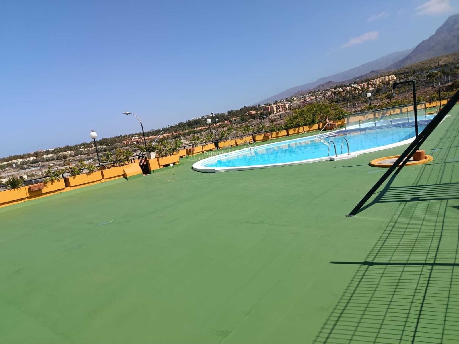 1 soverom Leilighet til salgs i Los Cristianos med svømmebasseng - € 290 000 (Ref: 9854811)