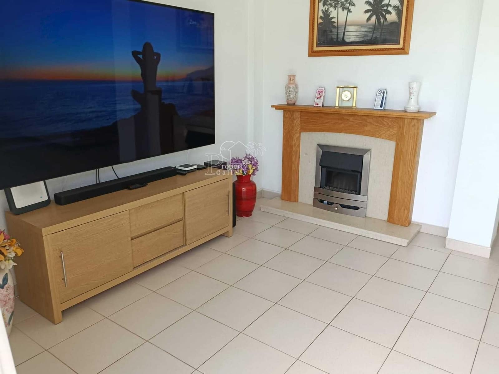3 sypialnia Dom na sprzedaż w Chayofa z basenem garażem - 525 000 € (Ref: 9854813)