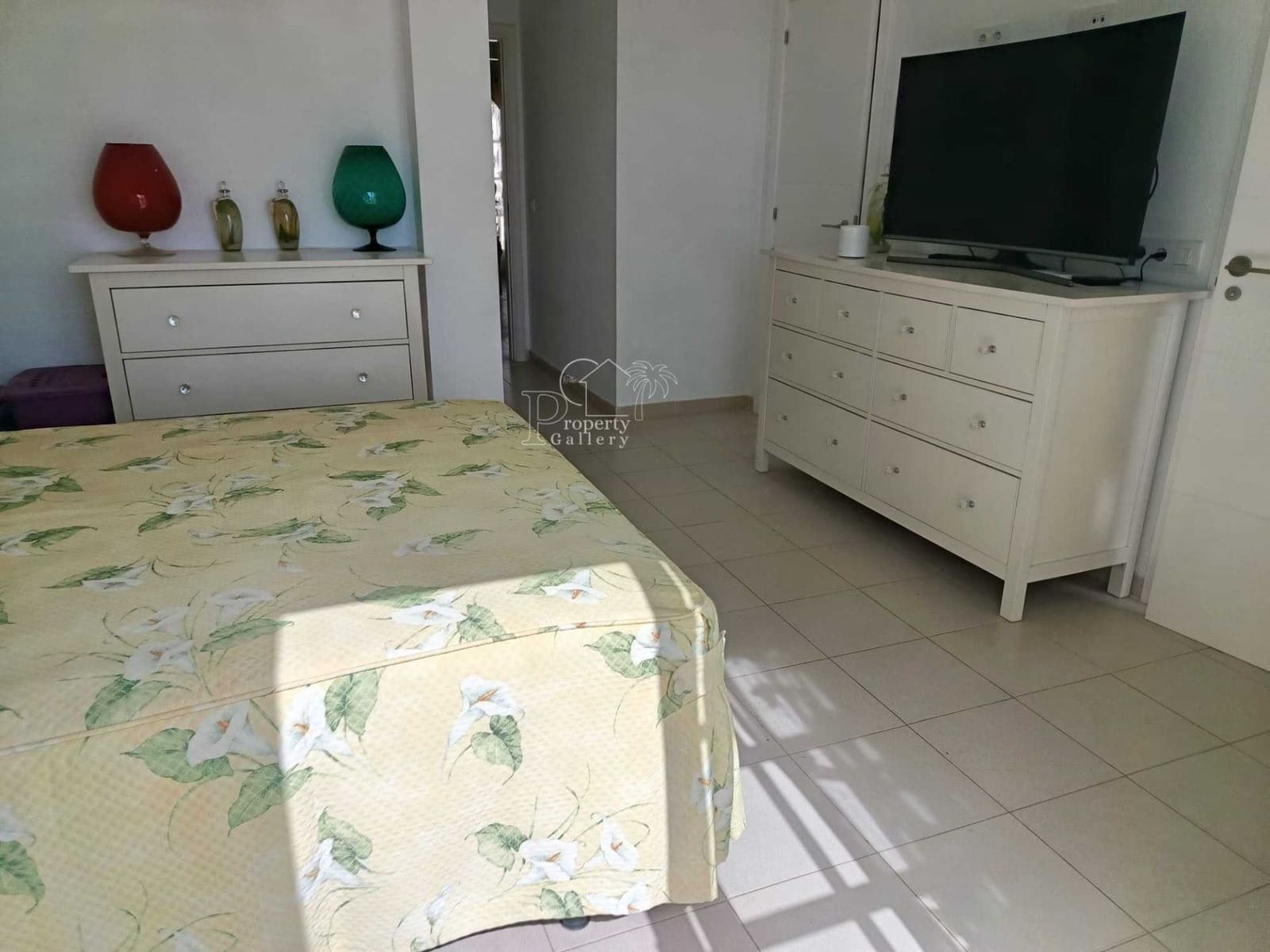 3 sypialnia Dom na sprzedaż w Chayofa z basenem garażem - 525 000 € (Ref: 9854813)
