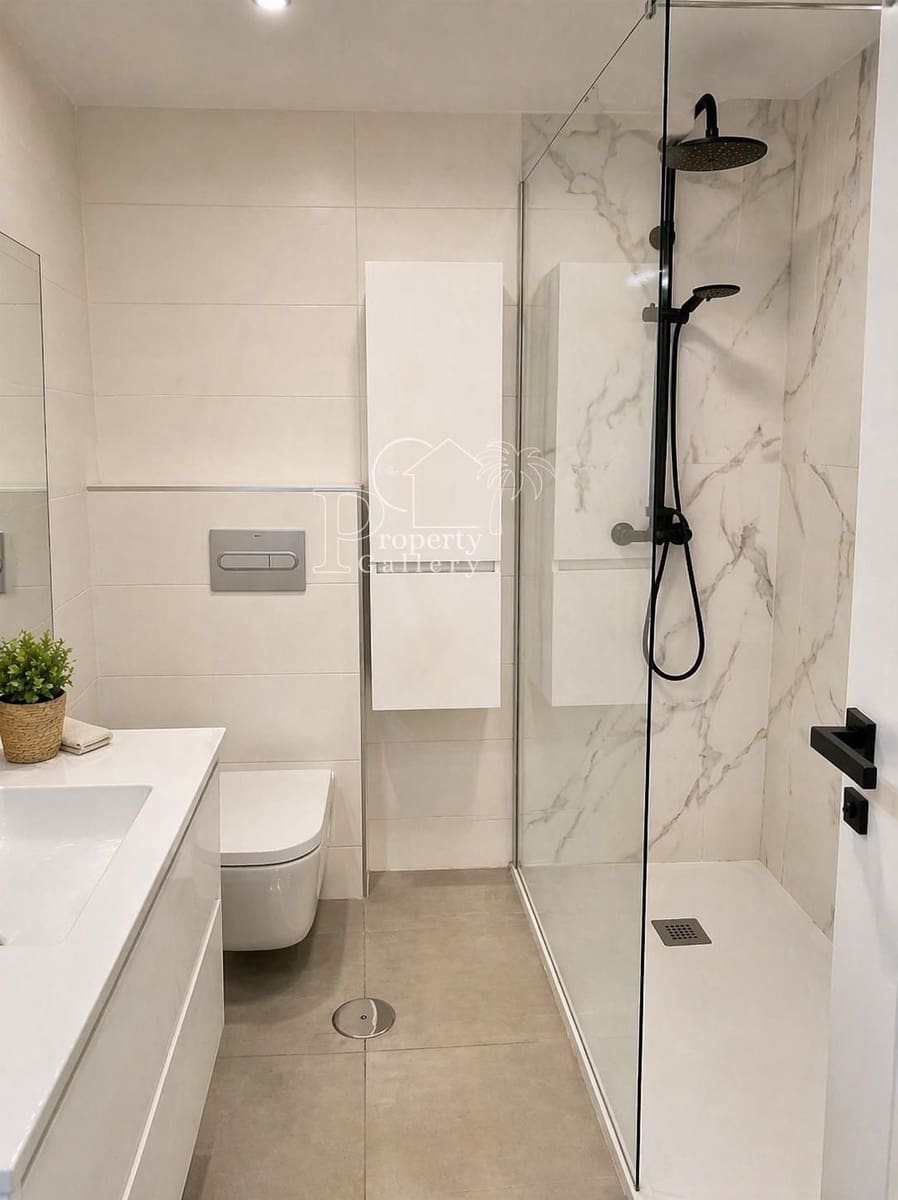1 camera da letto Appartamento in vendita in Costa Adeje con piscina - 329.000 € (Rif: 9875625)