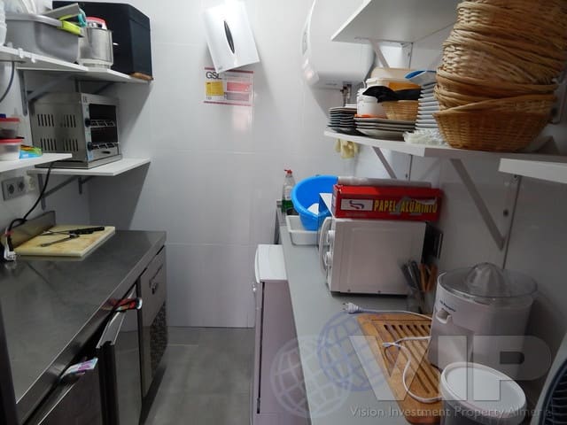 Commercial for sale in Mojacar - € 300,000 (Ref: 3318593)