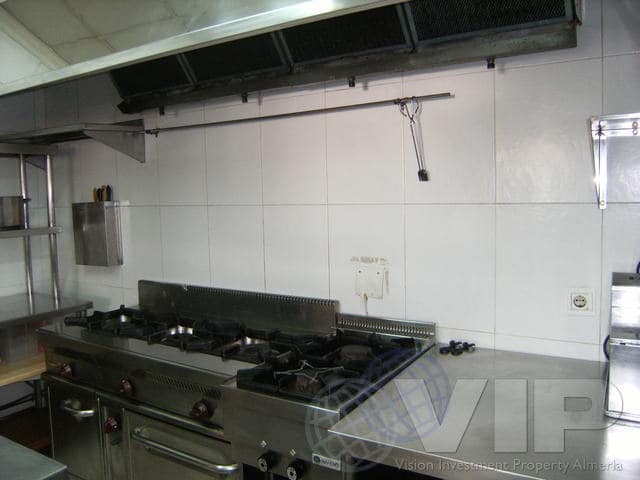 Kommersiell til salgs i Mojacar - € 175 000 (Ref: 3318787)