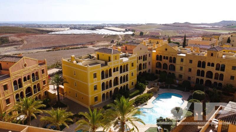 2 chambre Appartement à vendre à Desert Springs avec piscine - 195 000 € (Ref: 7225979)