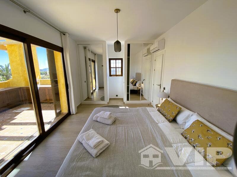 4 Zimmer Villa zu verkaufen in Desert Springs mit Pool - 425.000 € (Ref: 7453106)