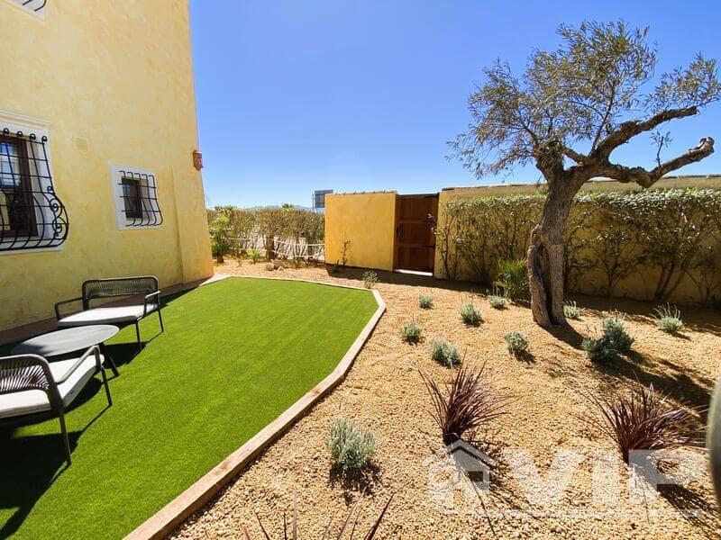 4 Zimmer Villa zu verkaufen in Desert Springs mit Pool - 425.000 € (Ref: 7453106)