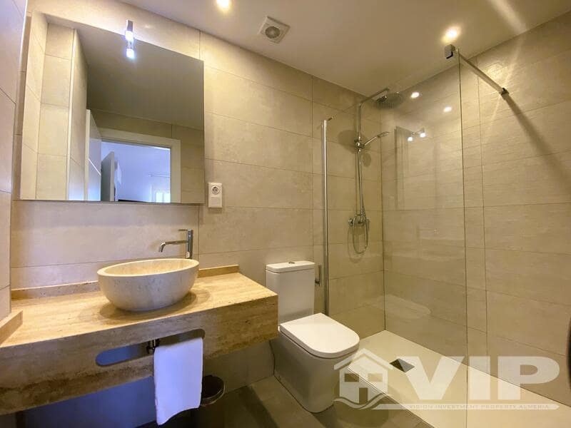 2 soveværelse Lejlighed til salg i Desert Springs med swimmingpool - € 220.000 (Ref: 7453107)