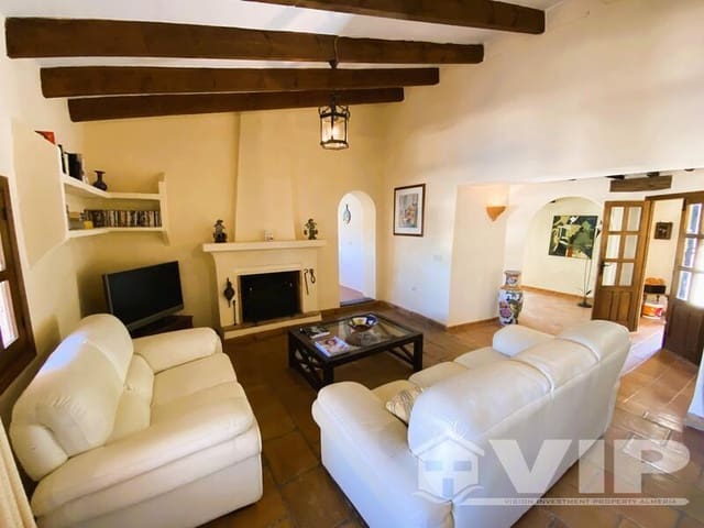 4 slaapkamer Finca/Landhuis te koop in Turre met zwembad - € 395.000 (Ref: 7823059)