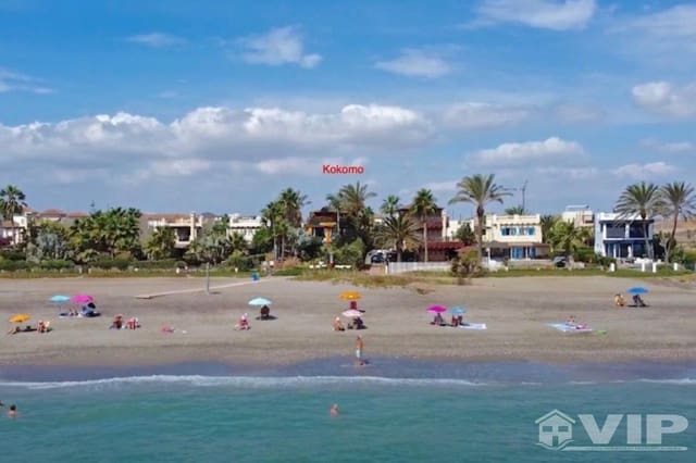 5 slaapkamer Villa te koop in Cala Marqués, Vera met zwembad - € 1.095.000 (Ref: 8375066)