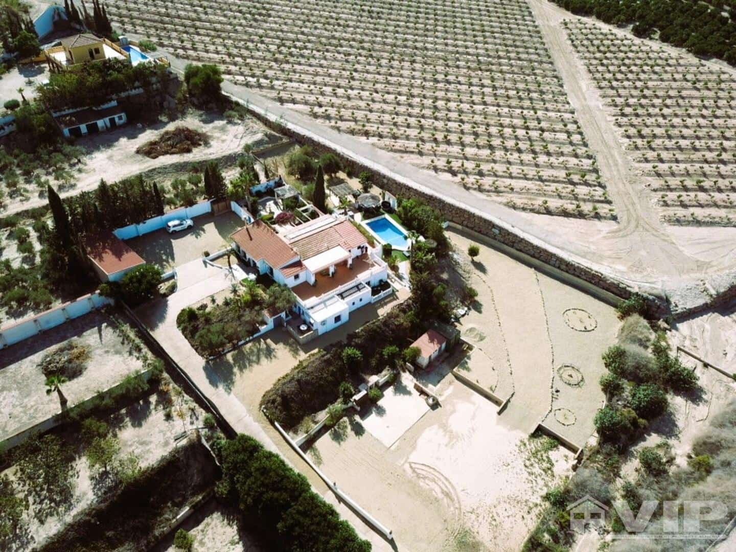 6 soveværelse Villa til salg i Antas med swimmingpool - € 575.000 (Ref: 8553511)