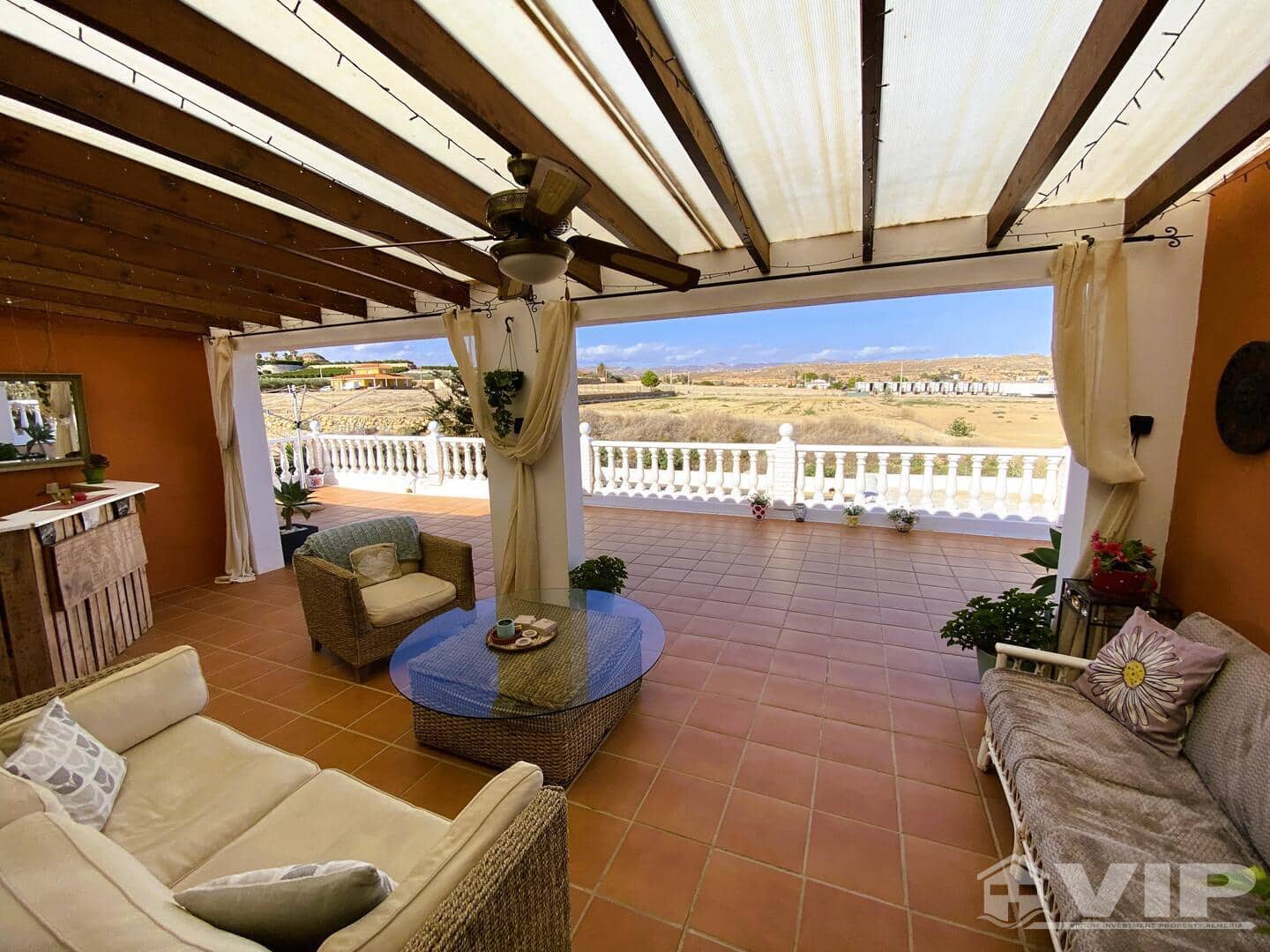 6 soveværelse Villa til salg i Antas med swimmingpool - € 575.000 (Ref: 8553511)