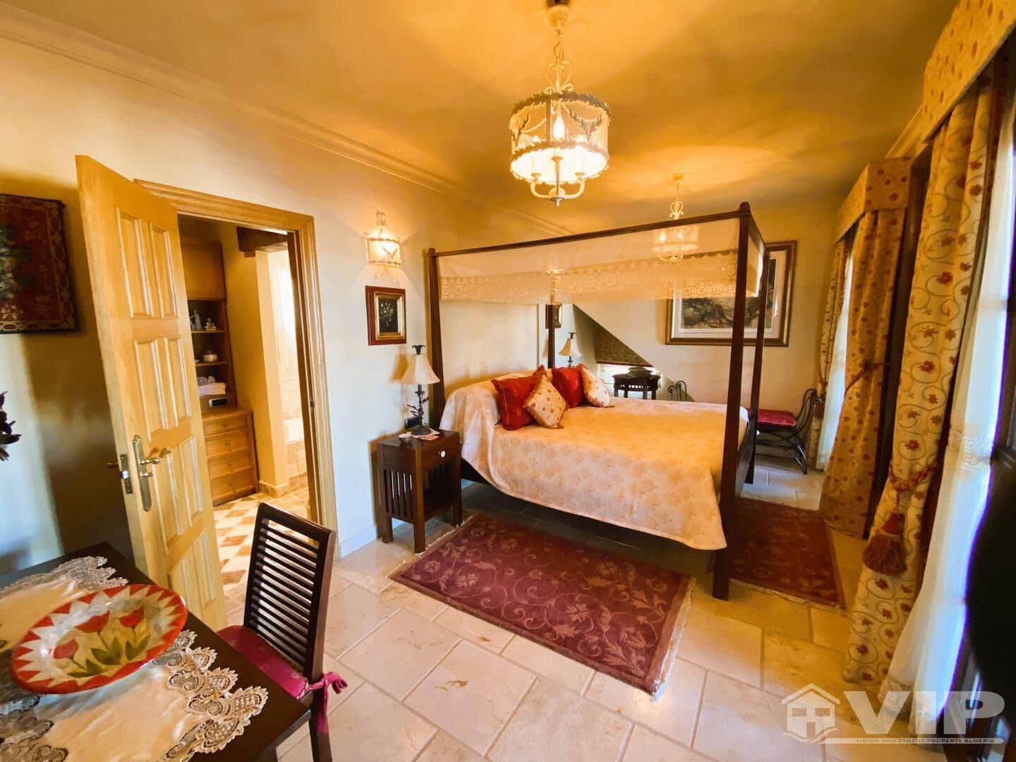 4 slaapkamer Villa te koop in Desert Springs met zwembad - € 795.000 (Ref: 8675074)